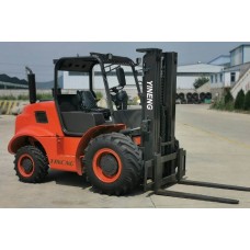 Вилочный погрузчик повышенной проходимости Yineng YN400