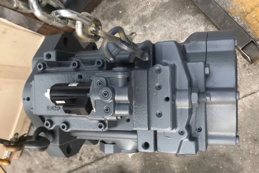 Гидронасос Hitachi ZX850