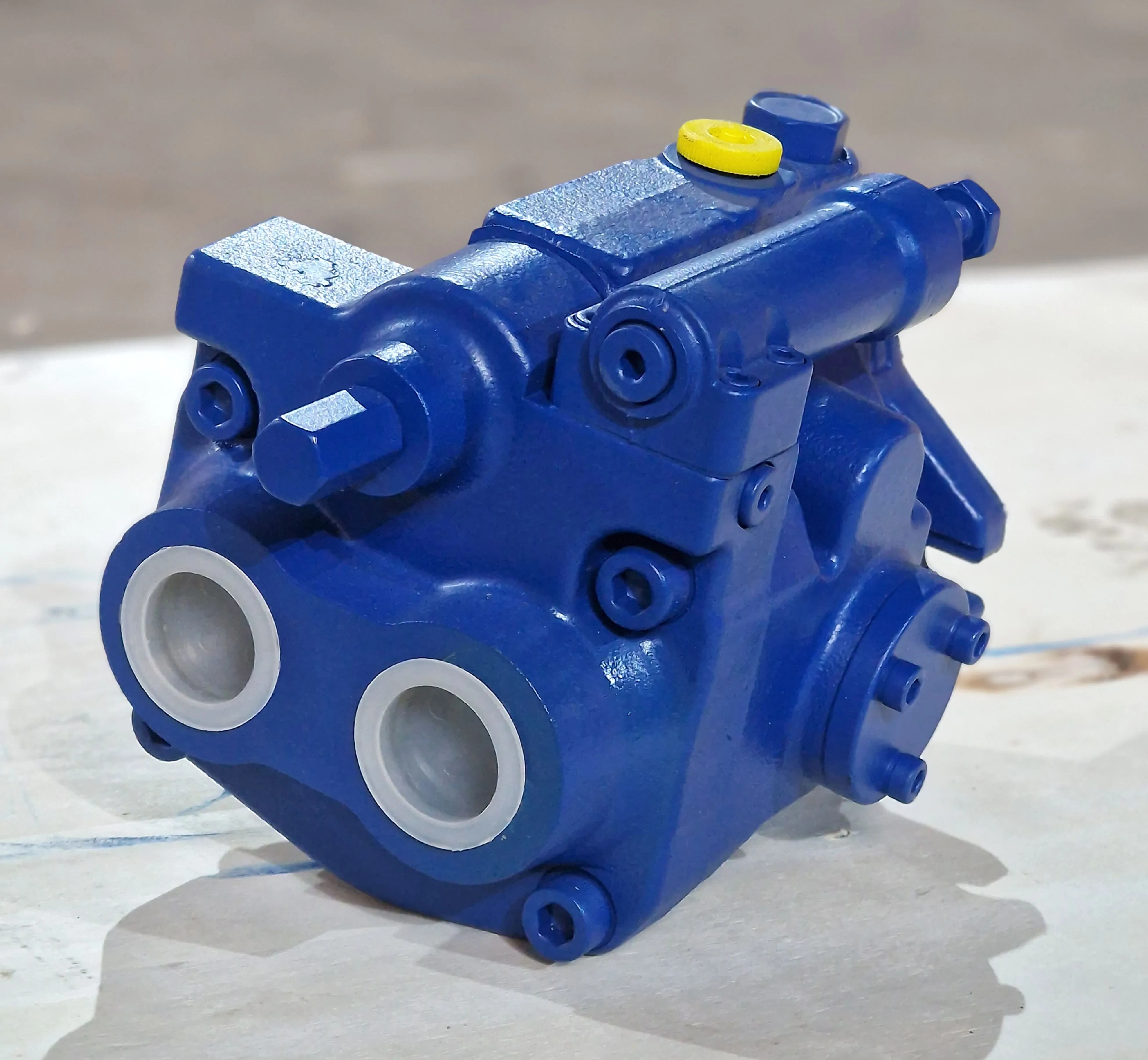 Гидравлический насос Daikin V15A3R-95 (корпус и вал)